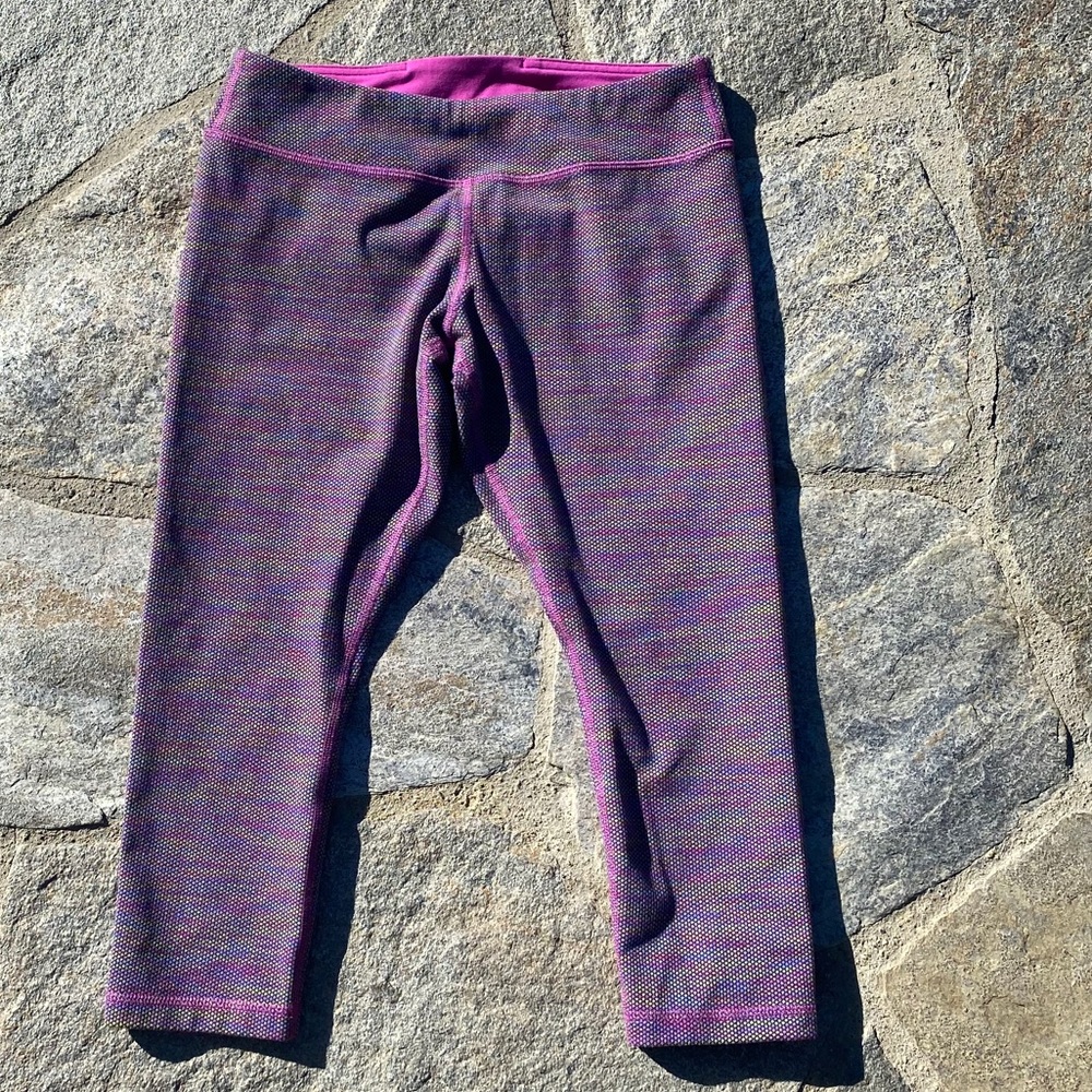 IVIVVA girls 14 crop legging like New